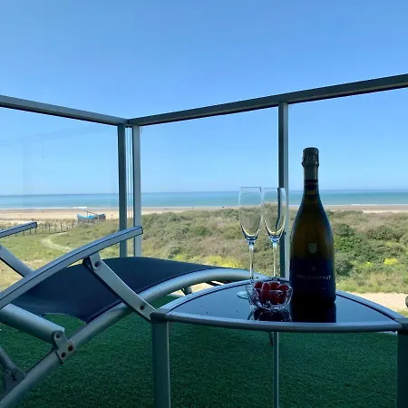 Face Pieds Dans L'eau