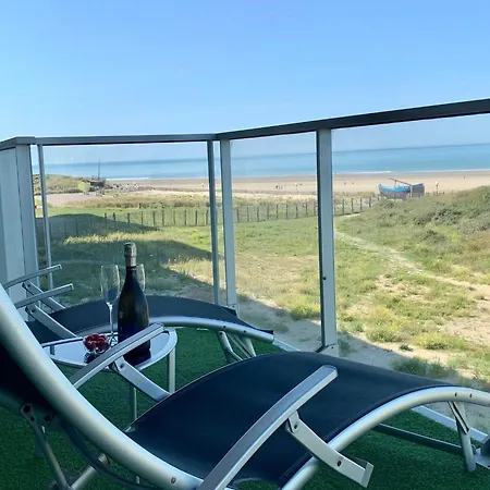 Face Pieds Dans L'eau Apartment