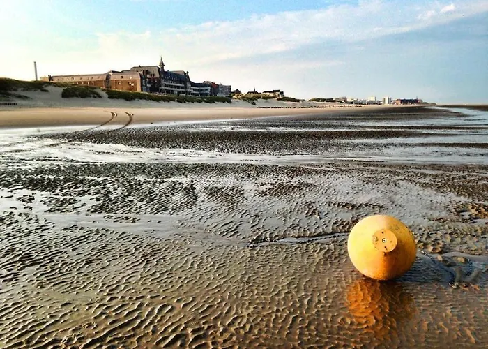 Face Pieds Dans L'eau * Berck